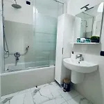 דירה Grand View אבאדיה לריאנה